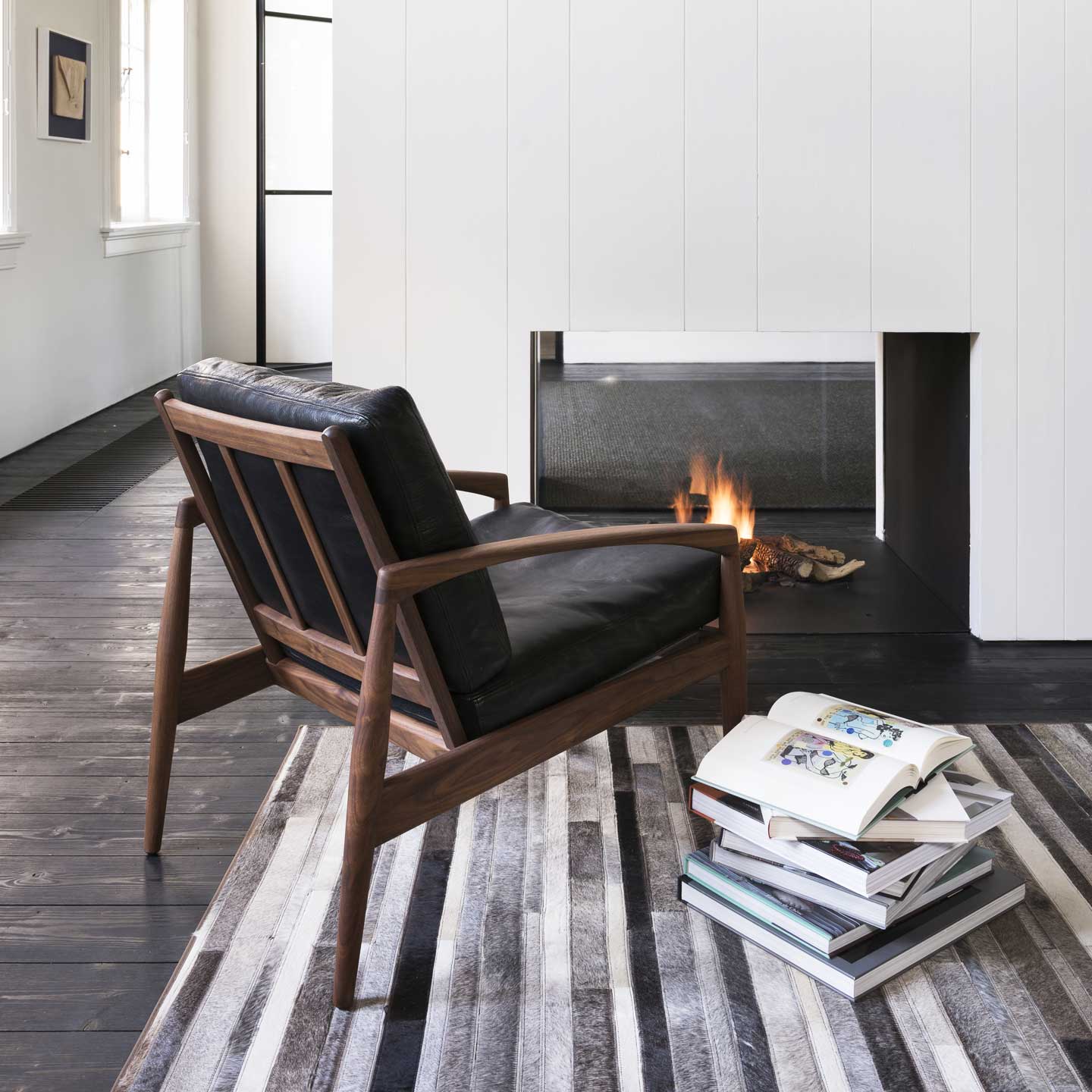 Paperknife Lounge Chair | Black Aniline Leather L2YA