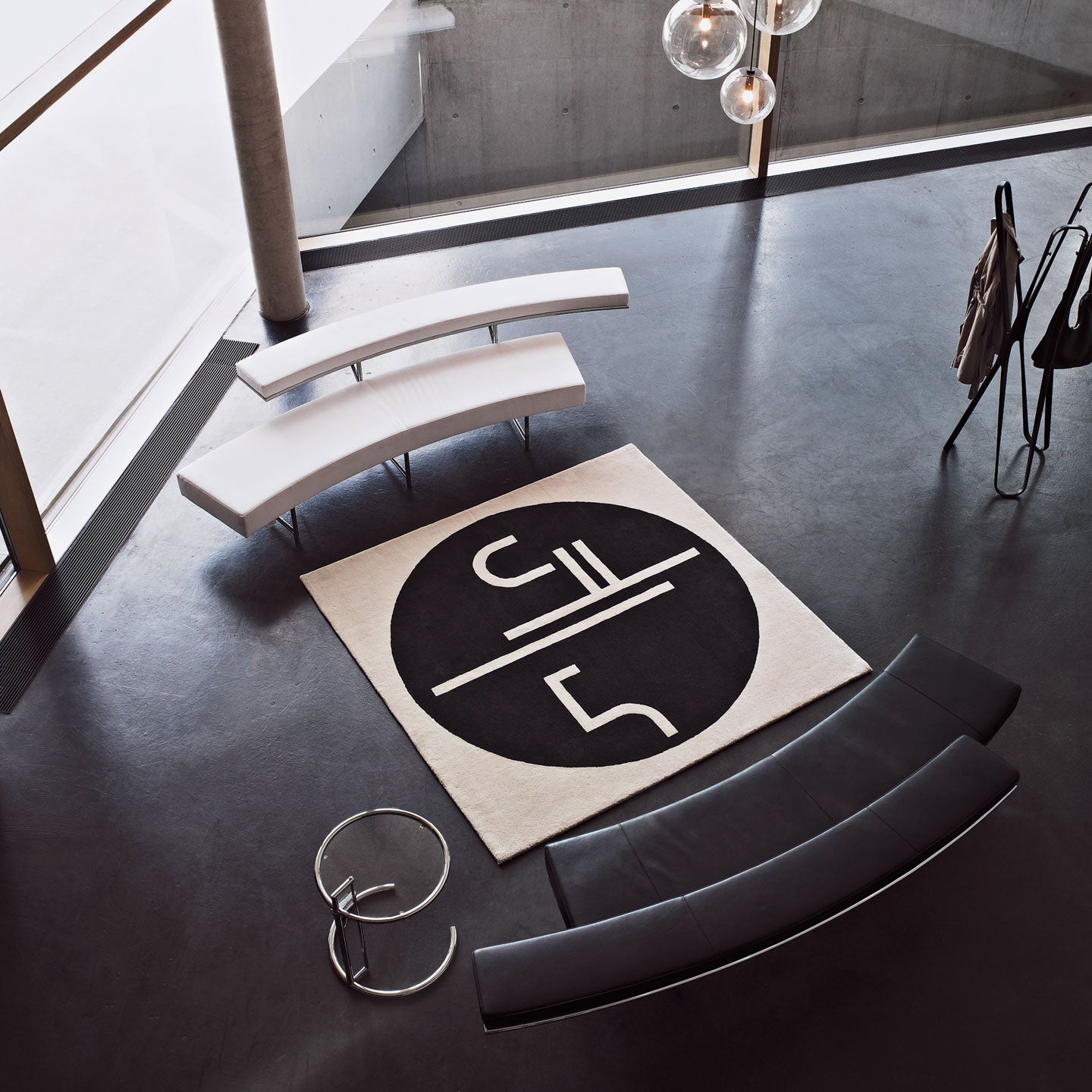 Eileen Gray Monte Carlo Sofa | Black Leather