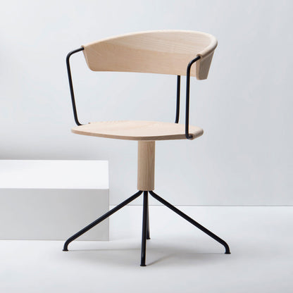 Uncino A Swivel Chair | Natural Ash