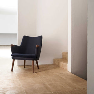 CH71 Lounge Chair | Dark Navy Canvas 794 Seat and Shell