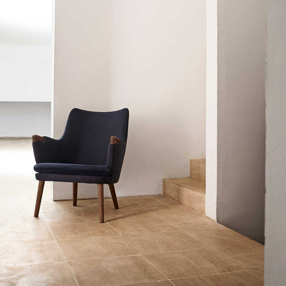 CH71 Lounge Chair | Dark Navy Canvas 794 Seat and Shell