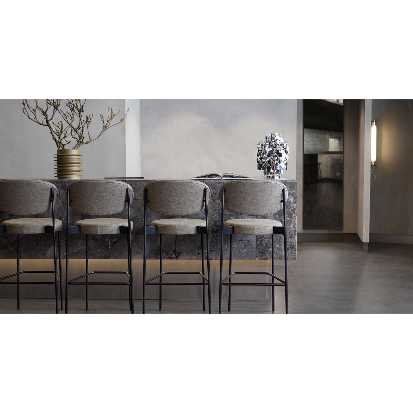 Series 430 Barstool | Dark Grey 099 Champion Velvet