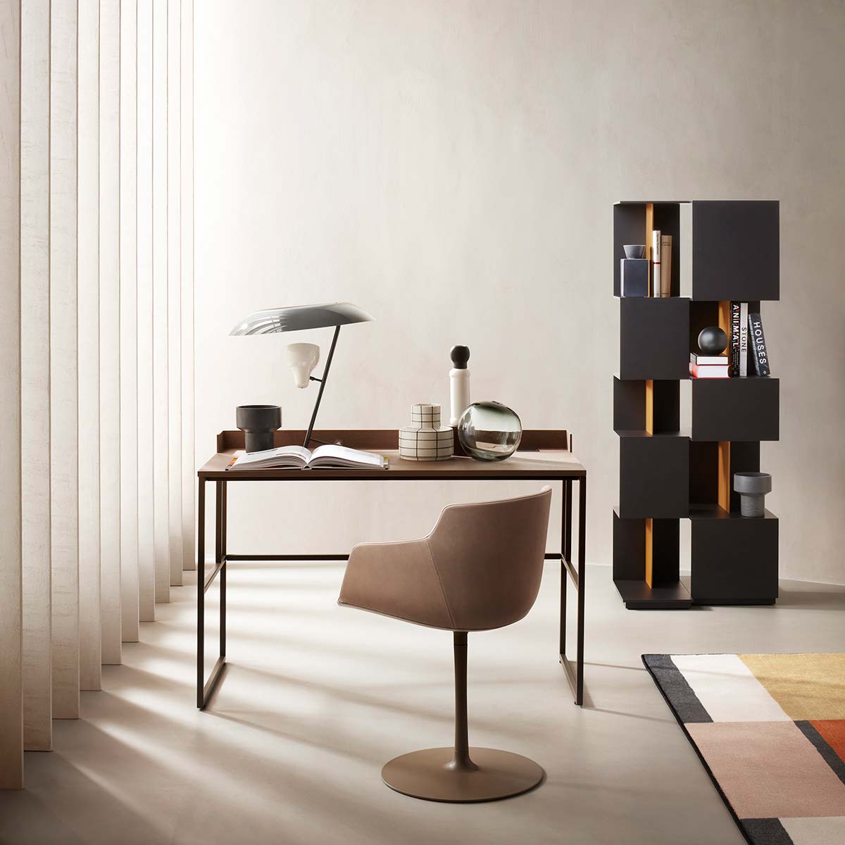 20.Venti Home Light Desk | Bleached Oak X075 Veneer Top
