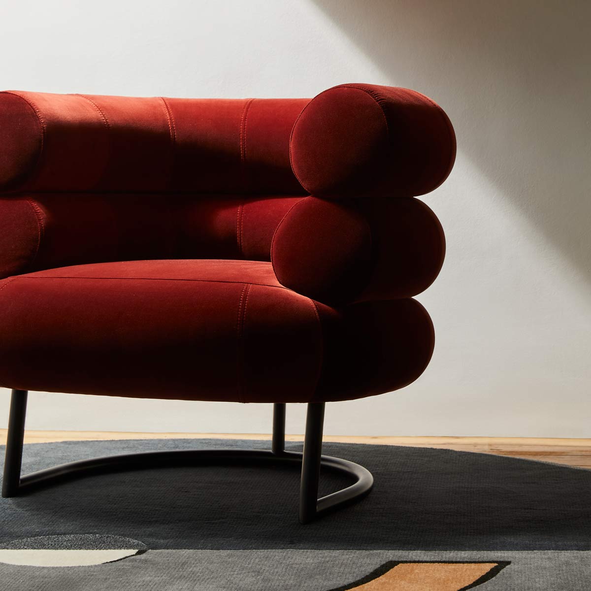 Eileen Gray Bibendum Chair | Opera Red 117 Velvet Upholstery