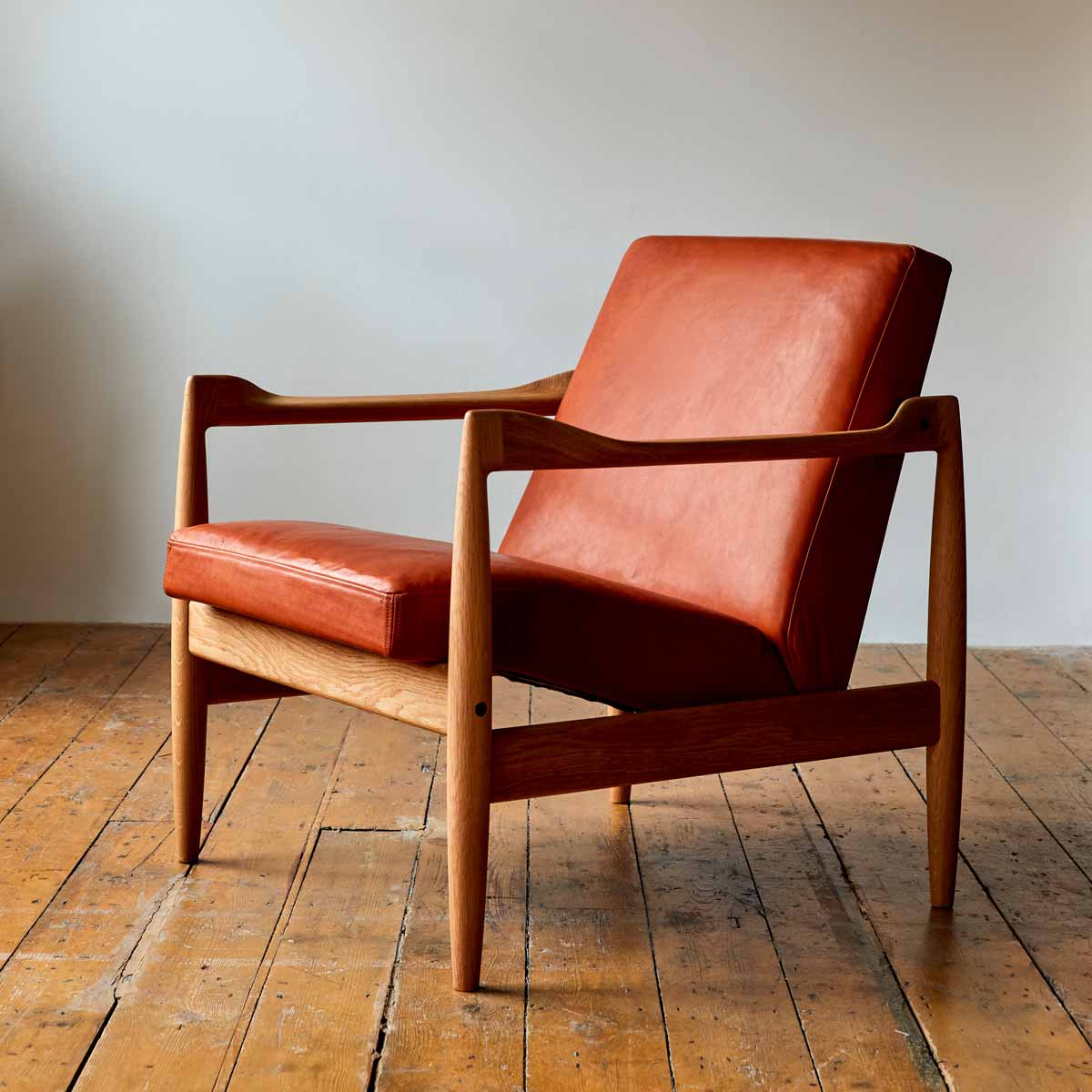 Uni Rest Lounge Chair | Cognac Aniline Leather L2YA-COG
