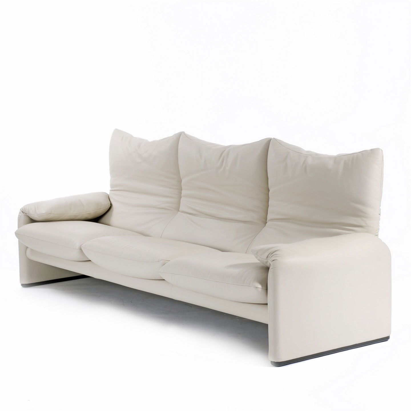 Maralunga Sofa (2380mm) | Pelle Scozia 13X247 White Leather