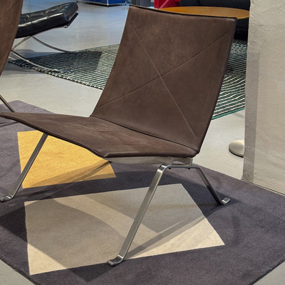 Ex Display PK22 Easy Chair | Dark Brown Haze Leather Upholstery and Satin Brushed Stainless Steel Base