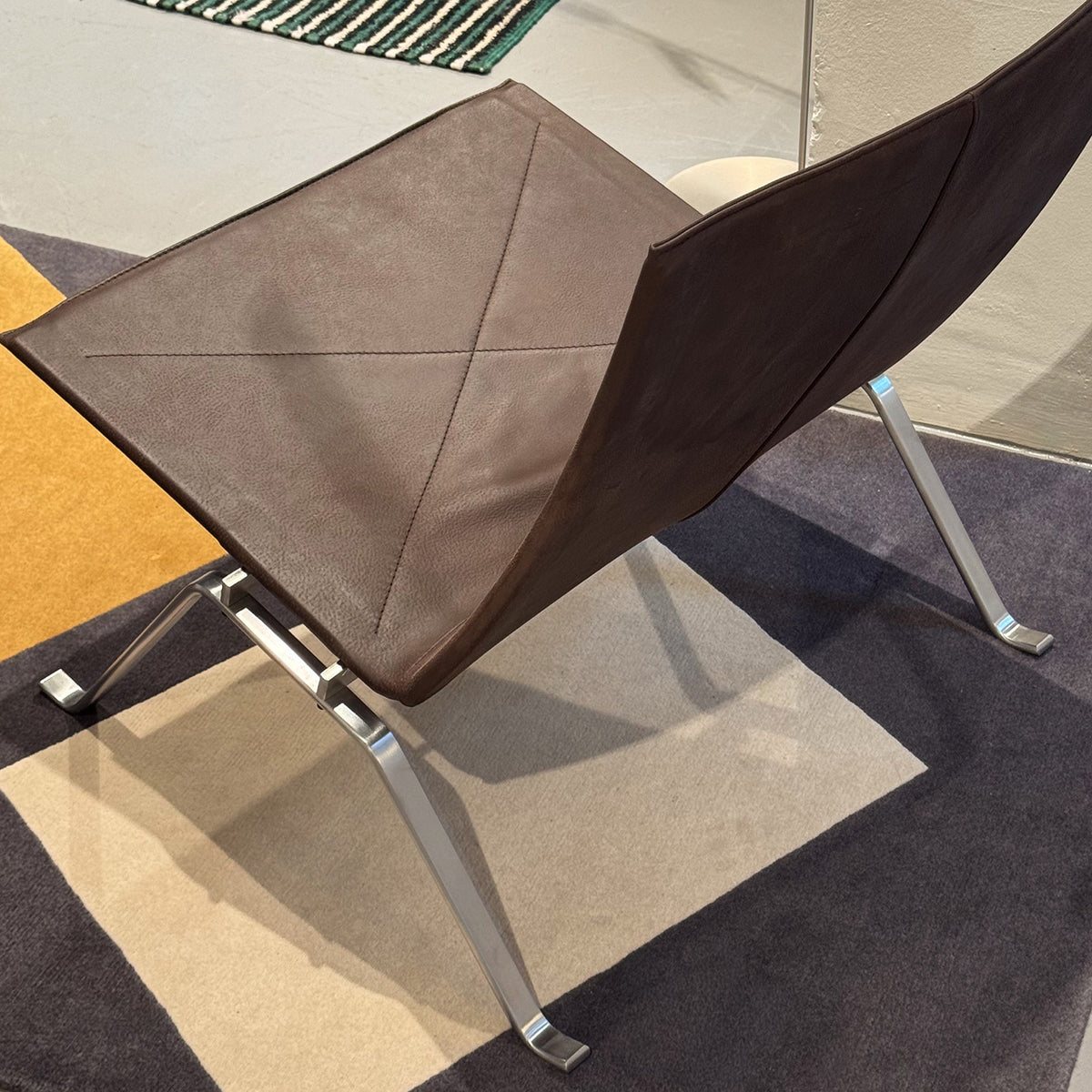 Ex Display PK22 Easy Chair | Dark Brown Haze Leather Upholstery and Satin Brushed Stainless Steel Base