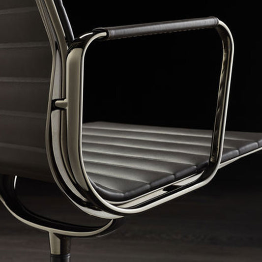 Aluminium Group EA 108 Chair | Premium Leather Granite 65