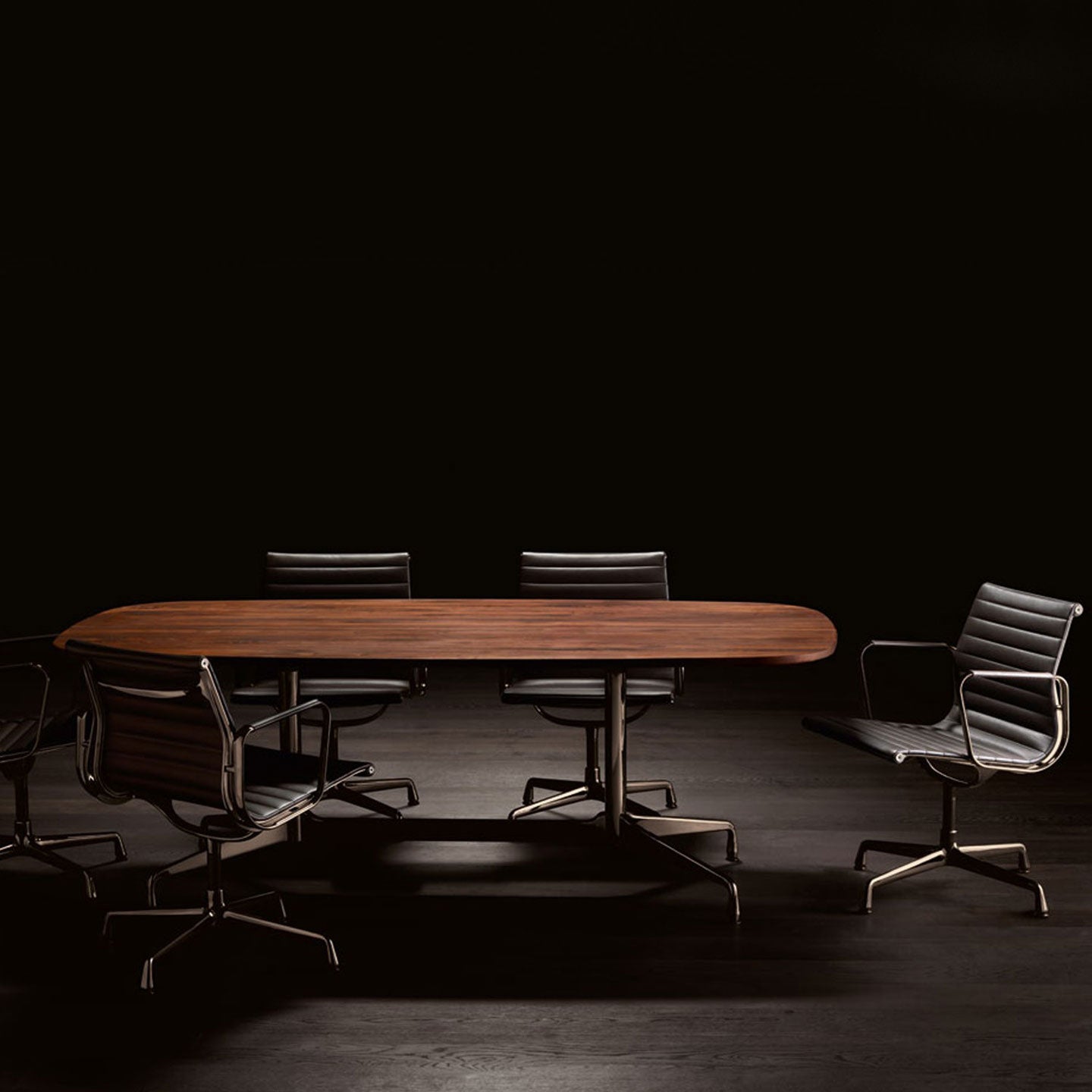 Aluminium Group EA 108 Chair | Black 66 Standard Leather