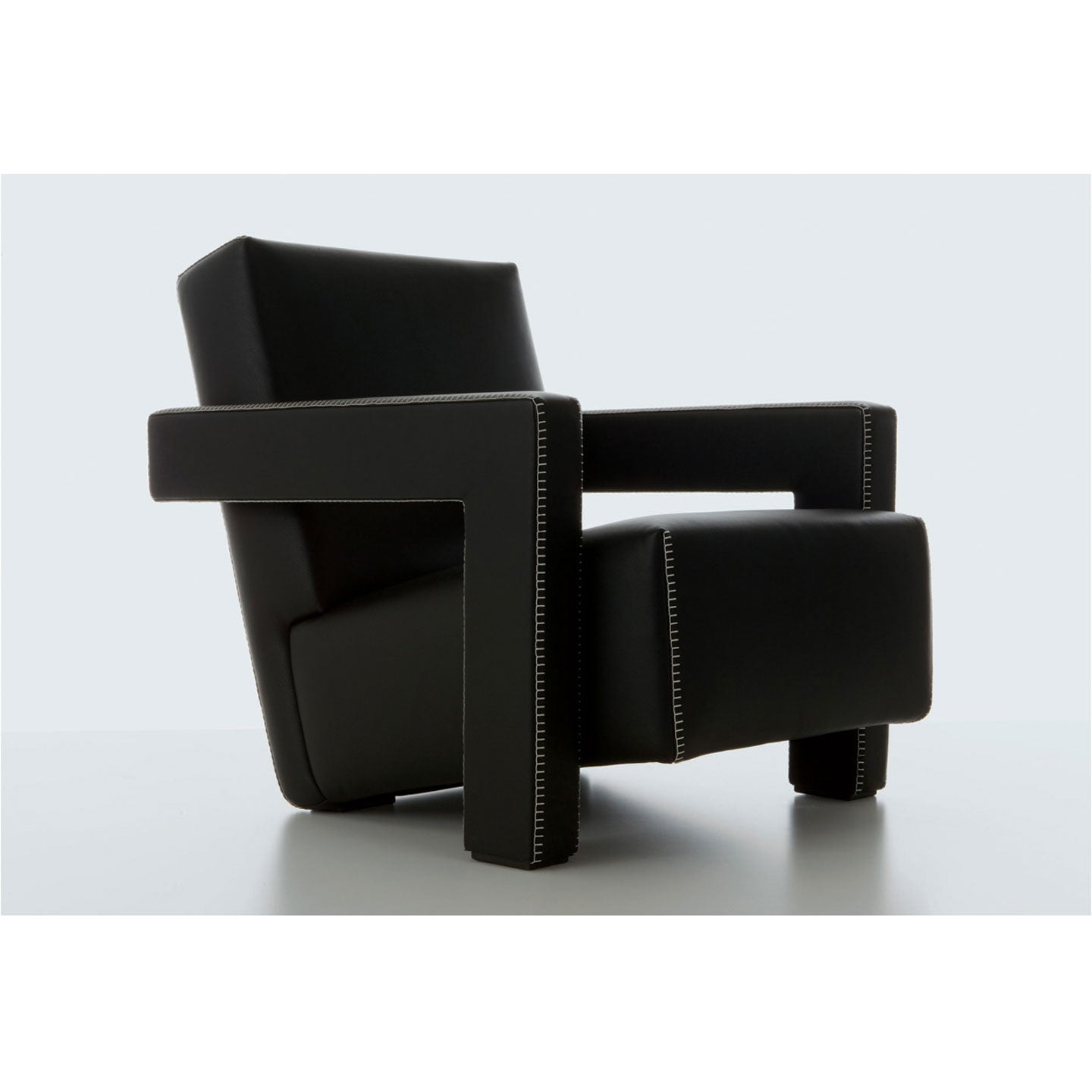 Utrecht Armchair | Lincoln 13L588 Anthracite
