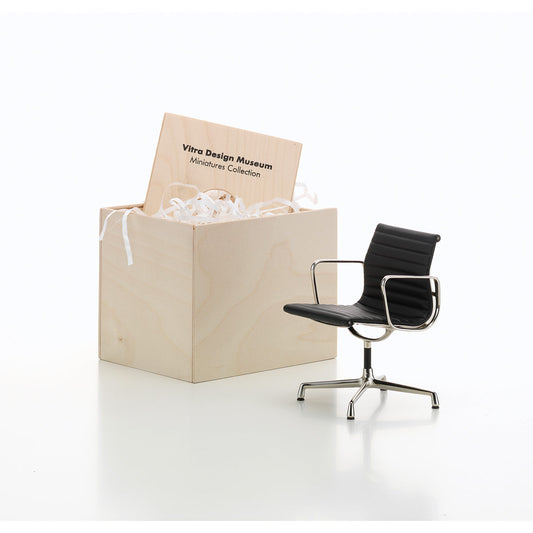 Miniature Aluminium Chair | Miniature Model