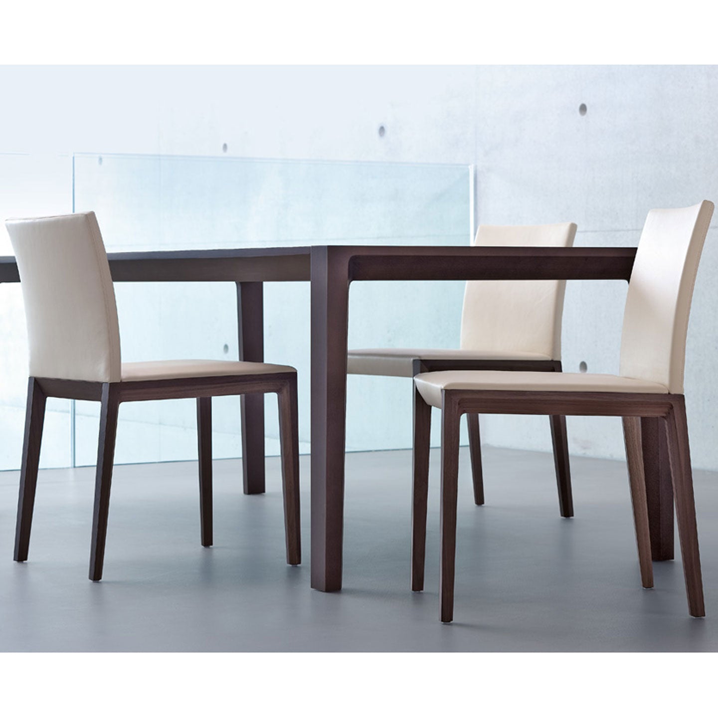 Andoo 1100 Side Chair | Dark Brown 1221 Elen Leather