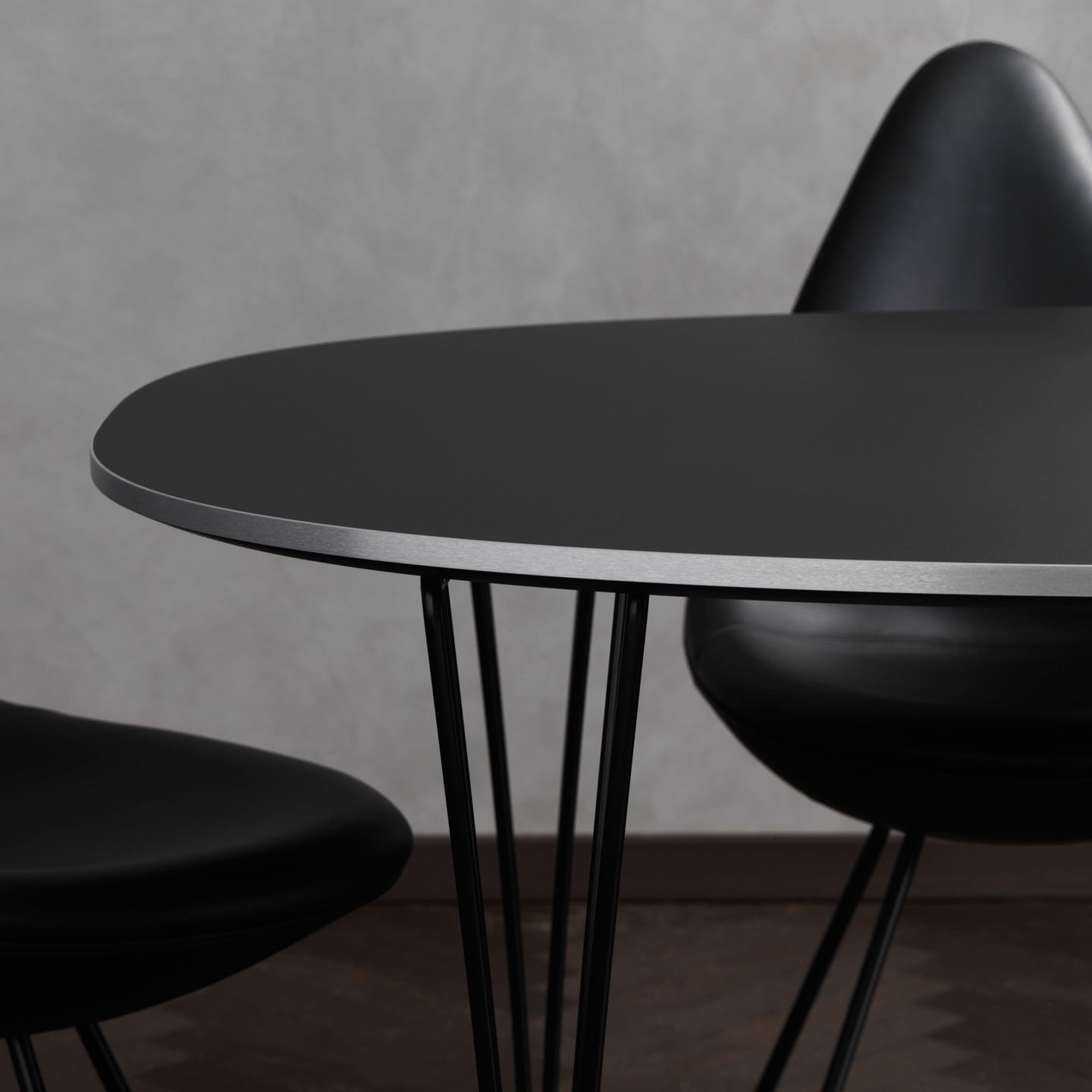 Superellipse Dining Table | Black Laminate Top