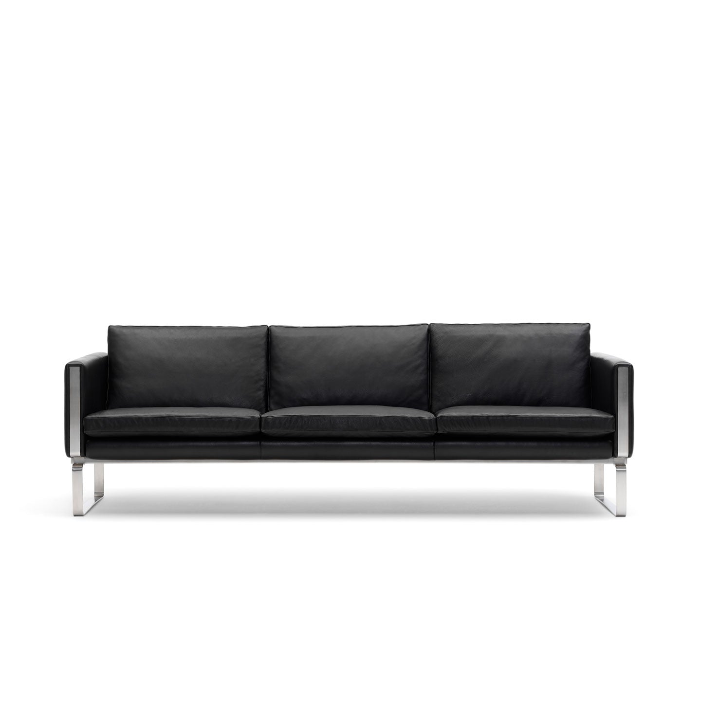 CH103 3 Seat Sofa | Leather Thor 301 Black