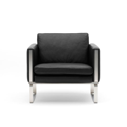 CH101 Armchair | Leather Thor 301 Black