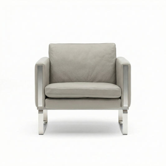 CH101 Armchair | Leather Thor 310 Pale Grey - Generated