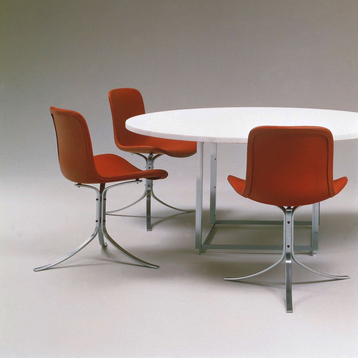 PK9 Chair | Cognac Classic Leather