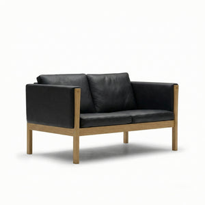 CH162 2 Seat Sofa | Leather Thor 301 Black - Generated