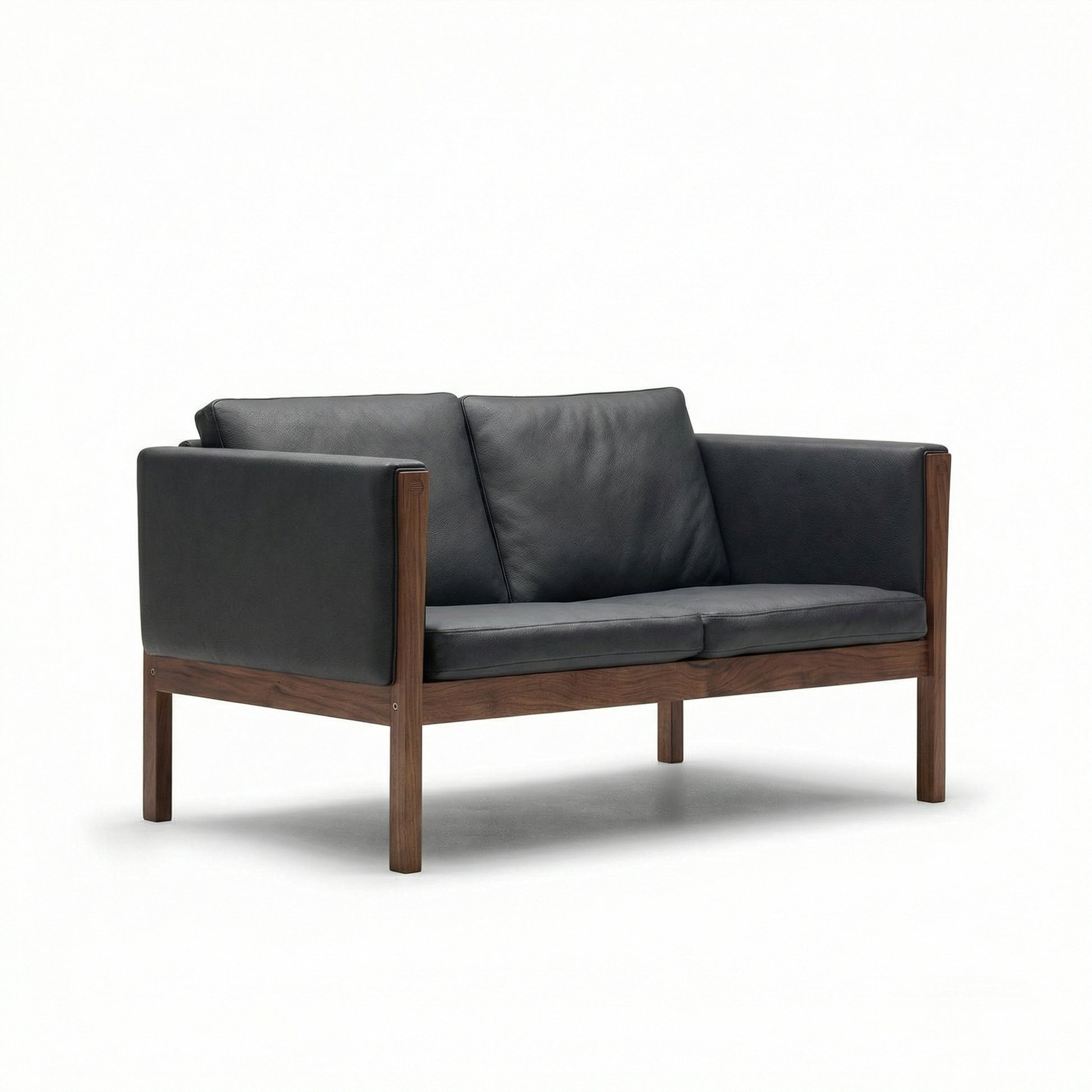 CH162 2 Seat Sofa | Leather Thor 301 Black - Generated