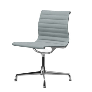 Aluminium Group EA 101 Chair | Ice Blue/Ivory 81 Hopsak Upholstery
