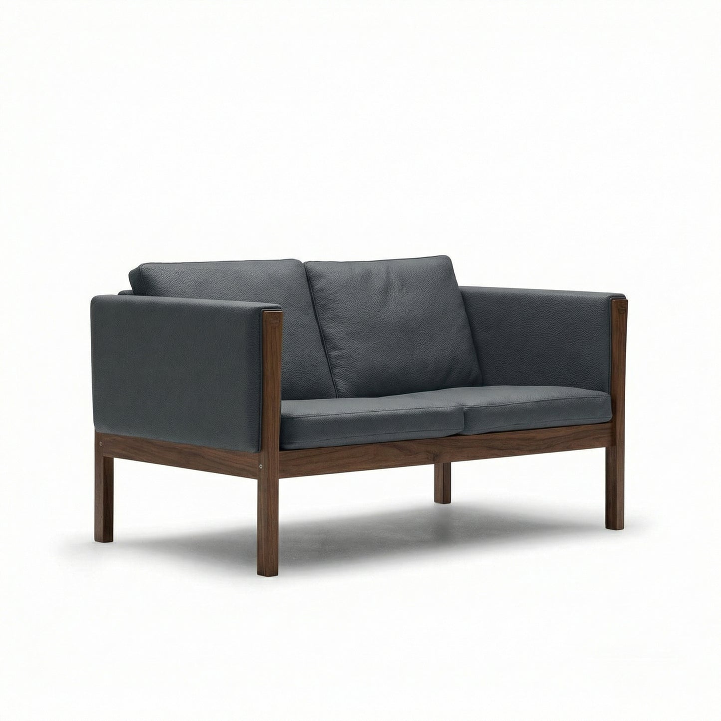 CH162 2 Seat Sofa | Leather Loke 7150 Black - Generated