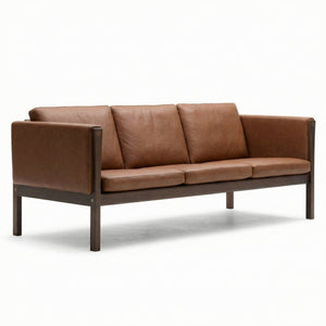 CH163 3 Seat Sofa | Leather Sif 95 Tan - Generated