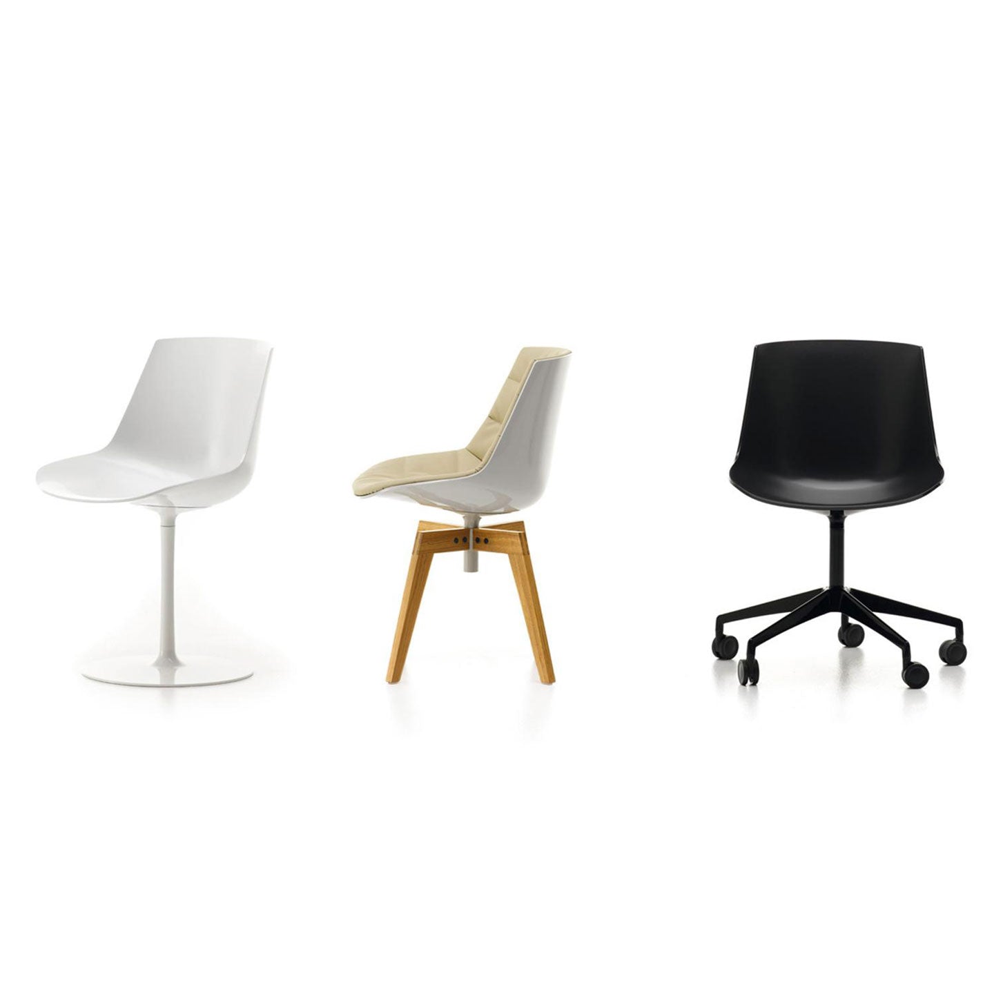Flow Chair Oak Base | White Shell on 4-Leg Oak Base