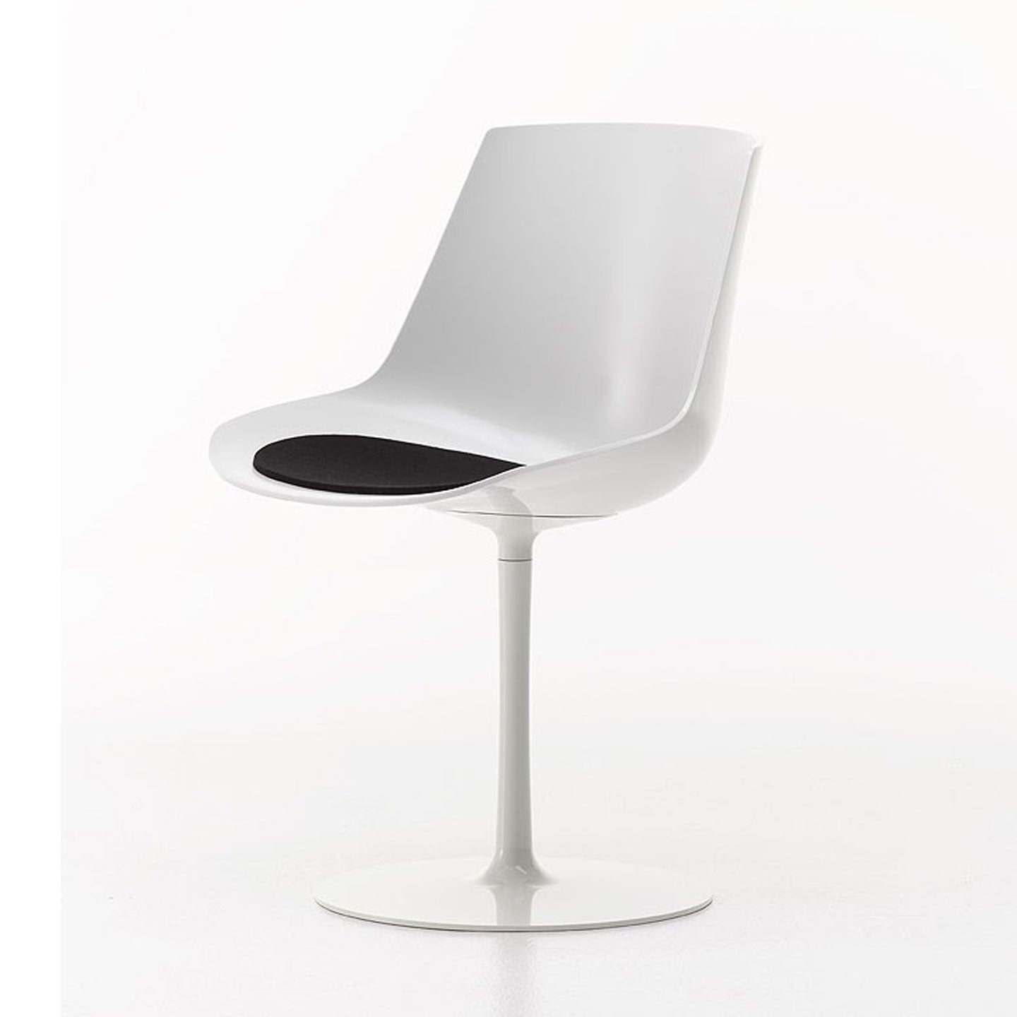 Flow Chair Pedestal Base | White Shell on Pedestal Base