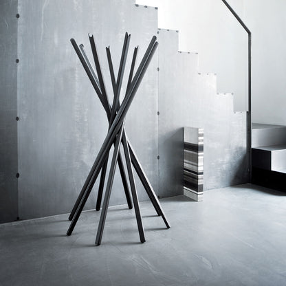 Sciangai Coat Stand | Black Varnished Ash