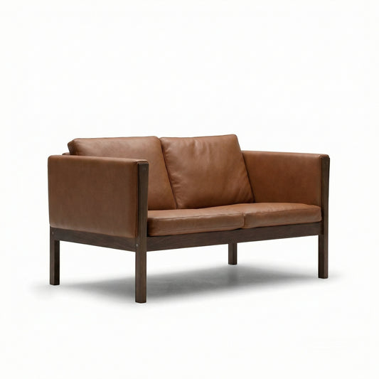 CH162 2 Seat Sofa | Leather Sif 95 Tan - Generated