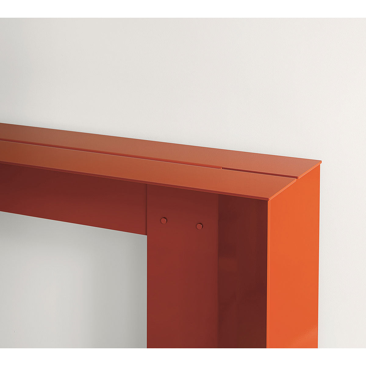 Origata Console | Glossy Siena Orange Lacquered Metal