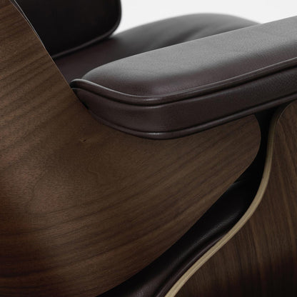Eames Lounge Chair & Ottoman | Chocolate Natural F Leather Dark Walnut Shell