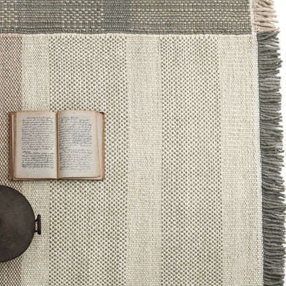 Tres Rug | Pearl