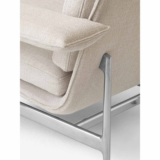 Meantime AV29 Lounge Chair | Chalk Ecriture 210 Fabric Upholstery