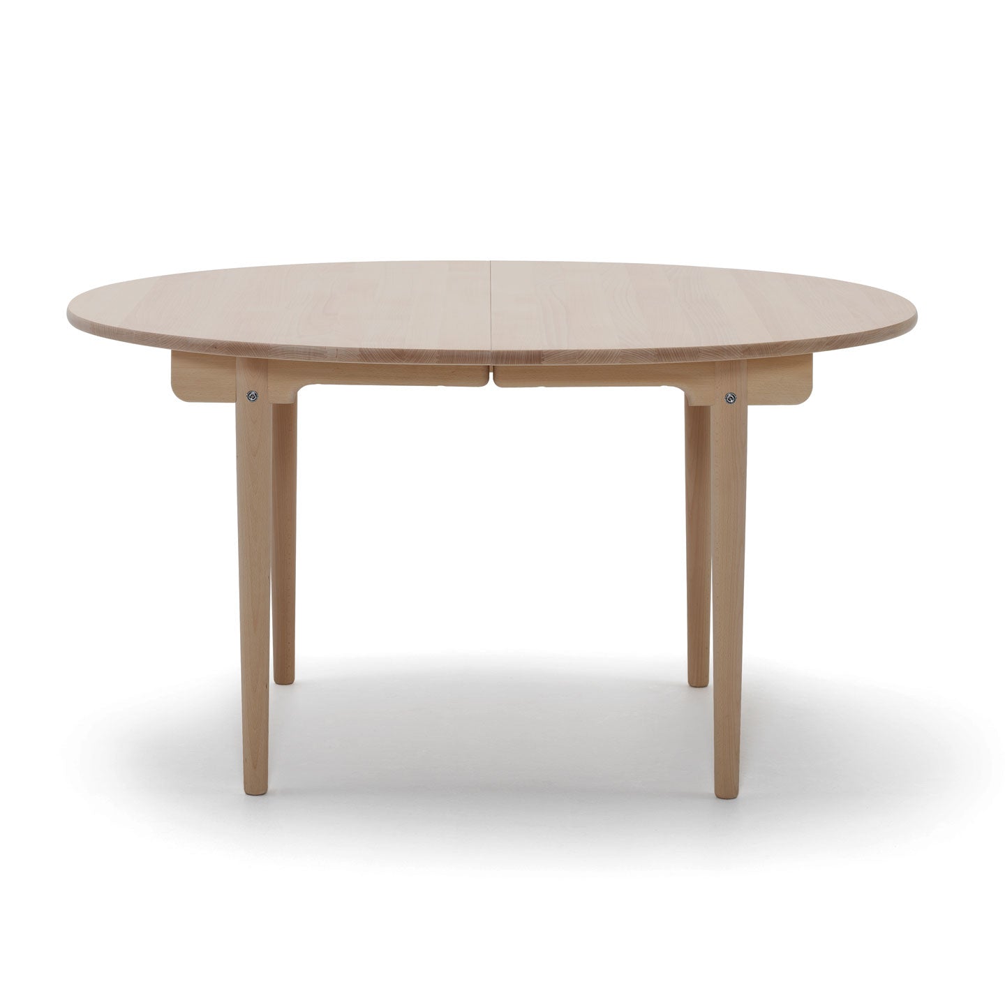 CH337 Extendable Table | Soaped Oak Top and Frame