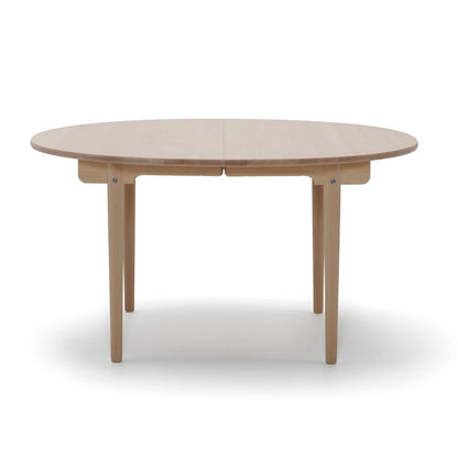 CH337 Extendable Table | Soaped Oak Top and Frame