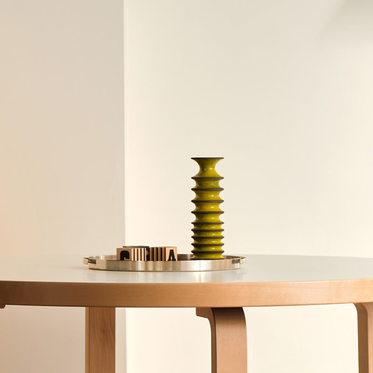91 Aalto Table Round | White Laminate Top