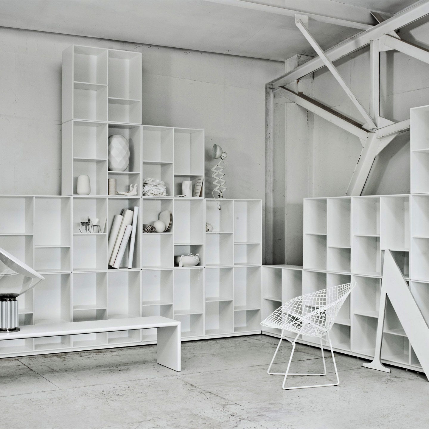 Montana 4 Units on Plinths | White Lacquer