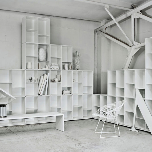 Montana 4 Units on Plinths | White Lacquer