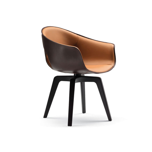 Ginger Swivel Armchair | Leather 01 Ivory Inner Shell