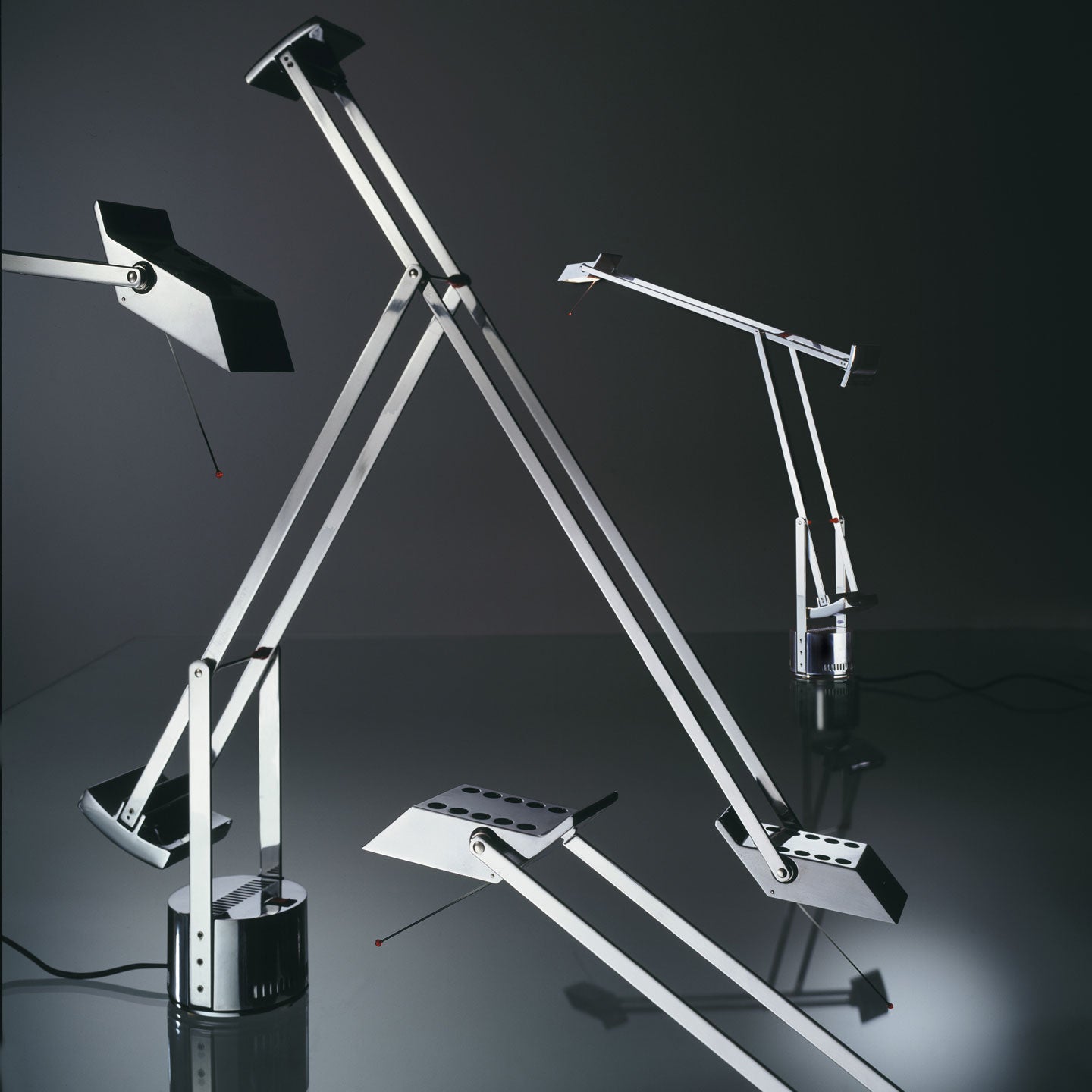 Tizio | Black Shade and Base