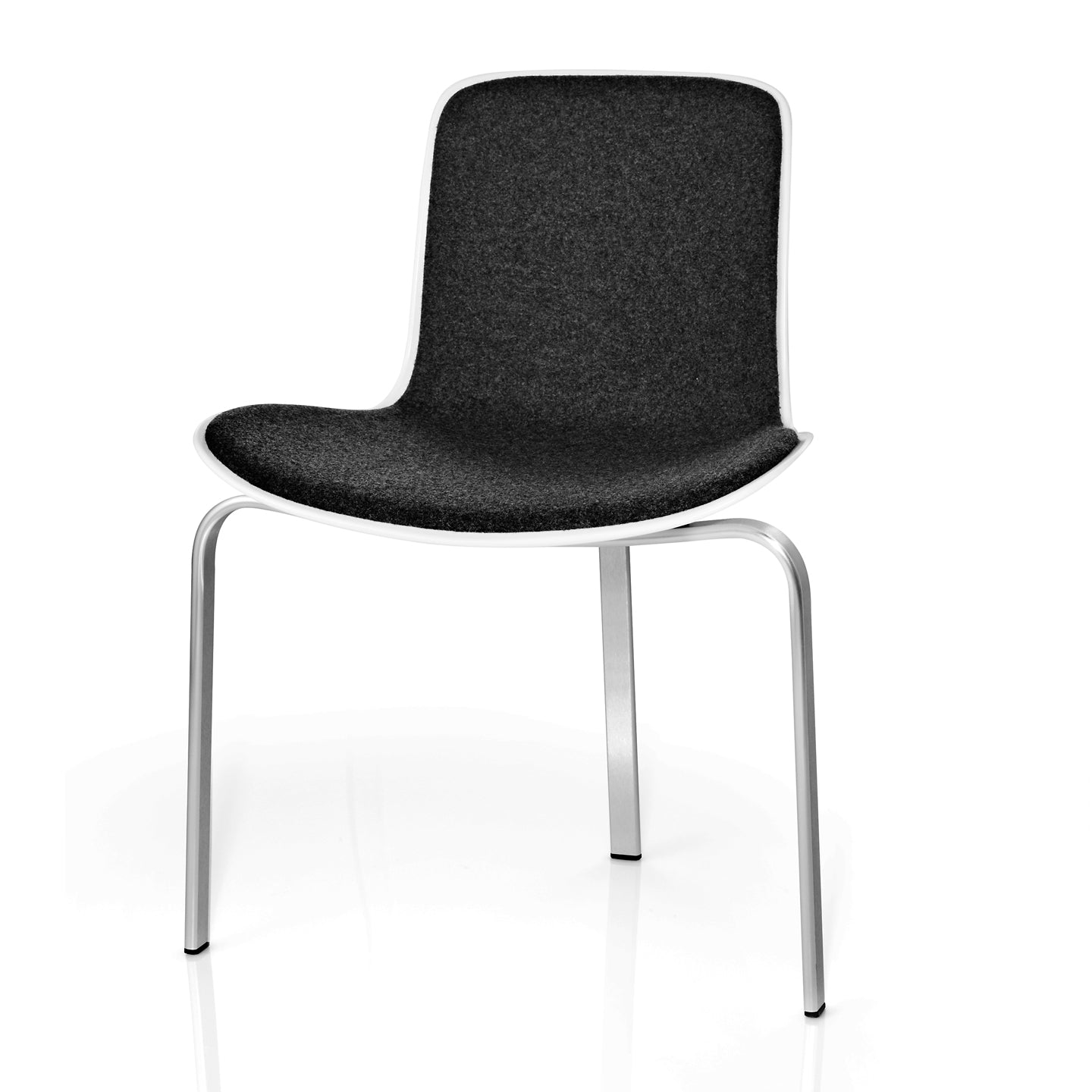 PK8 Chair | Black Leather with White Plastic Shell