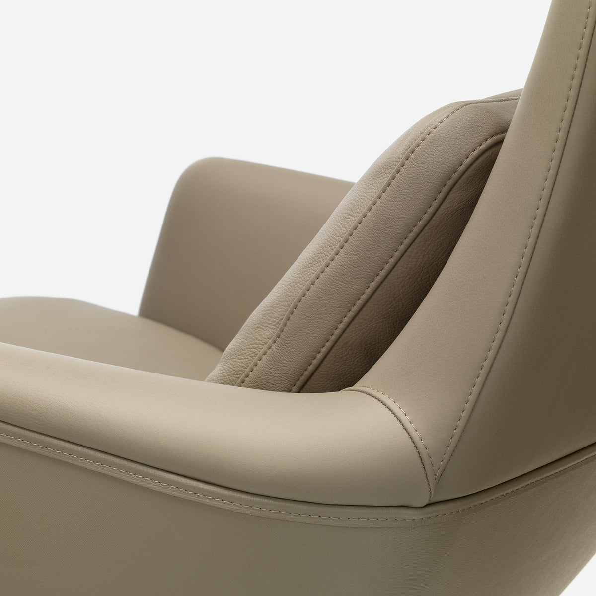 Grand Relax Lounge Chair & Ottoman | Sand Forte and Sand Premium Leathers