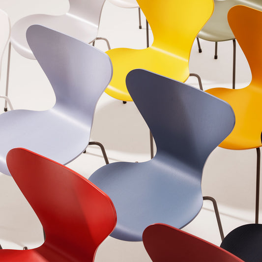 Series 7 Chair | Dusk Blue