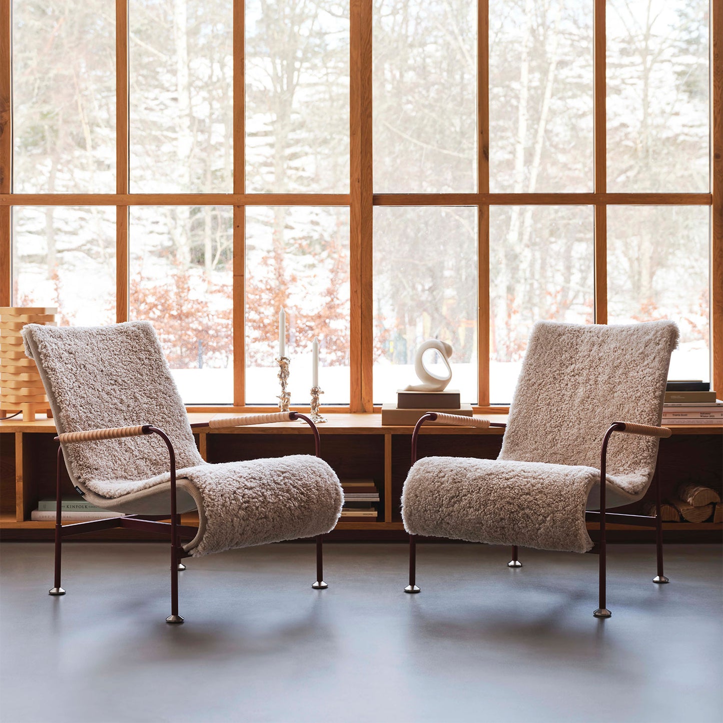 Serpentine Lounge Chair | Sheepskin Moonlight