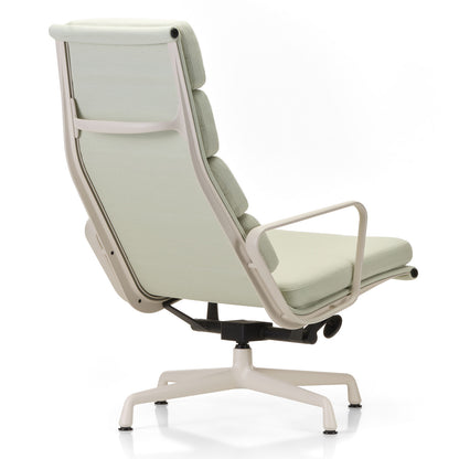 Soft Pad EA 222 Chair | Track 05 Soft Mint Cream
