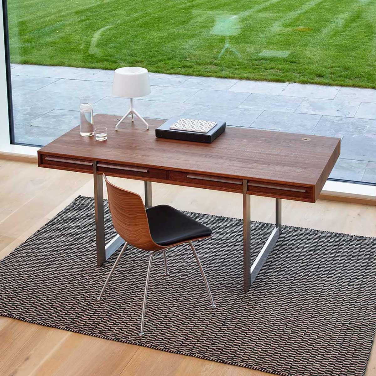 AK 1340 Desk | Oiled Walnut Top