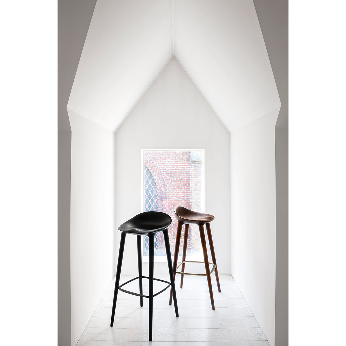 BAR Counter Stool | Oiled Walnut Frame