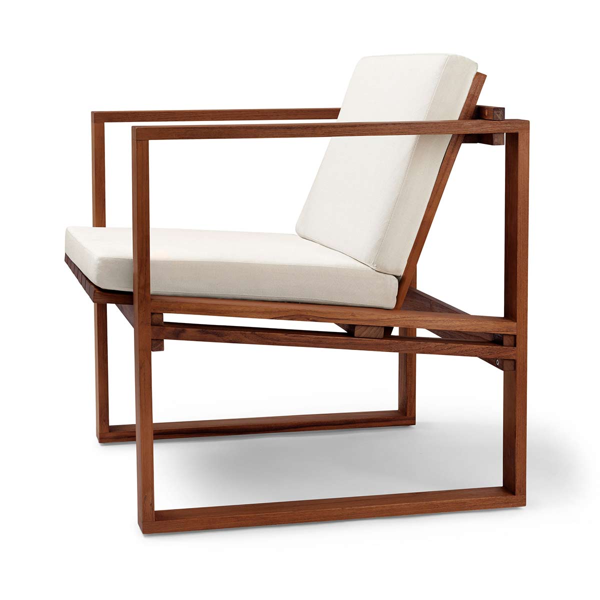 BK11 Outdoor Lounge Chair | Untreated Solid Teak Frame